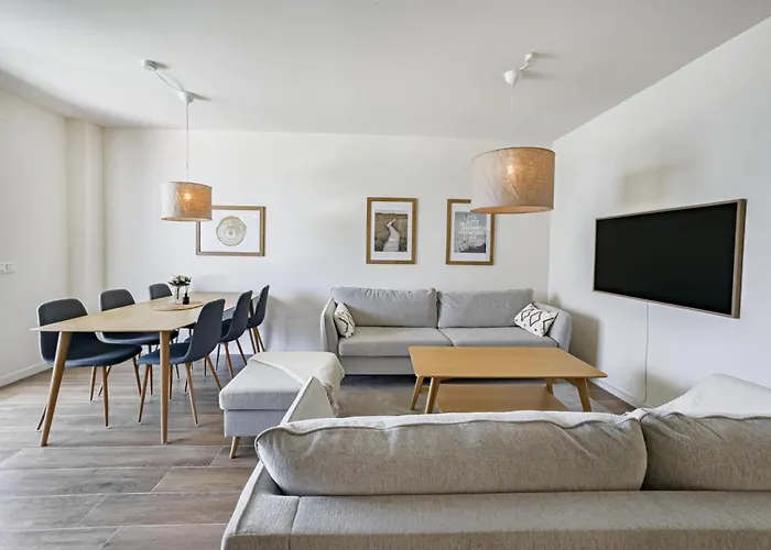 Апартаменты Jardines De Guadaiza Stunning Views Terrace Bbq